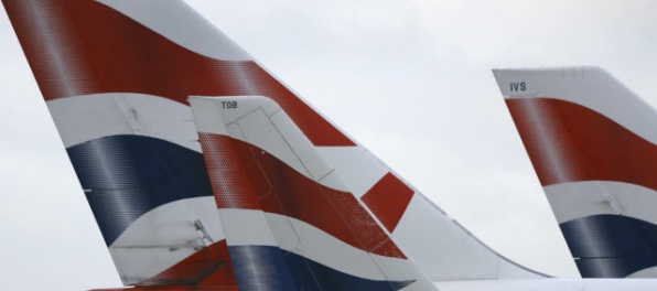 British Airways od sobotňajšieho výpadku obnovili už väčšinu letov z Londýna