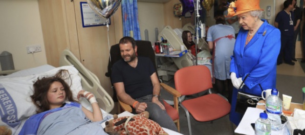 V nemocnici je po útoku v Manchestri 50 ľudí, niektorí utrpeli závažné zranenia orgánov a končatín
