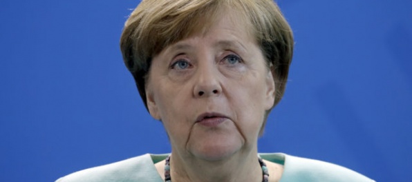 Krok USA nás pred chránením našej Matky Zeme nezastaví, vyhlásila Merkelová