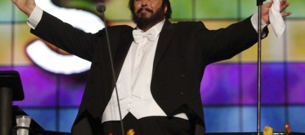 Legendárneho Luciana Pavarottiho pripomenie film, nakrúti ho Ron Howard