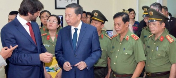 Kaliňák navštívil Vietnam, ocenil bezpečnosť aj hospodársky pokrok krajiny