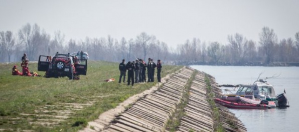 Vo Váhu našli telo muža, polícia pátra po totožnosti