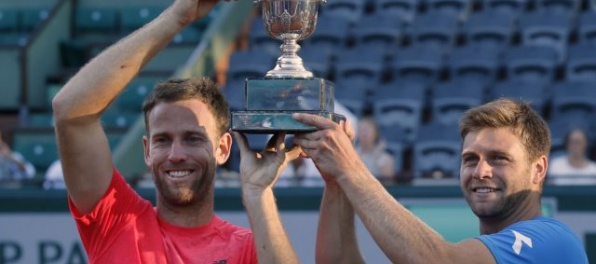 Harrison a Venus sa stali víťazmi debla na Roland Garros