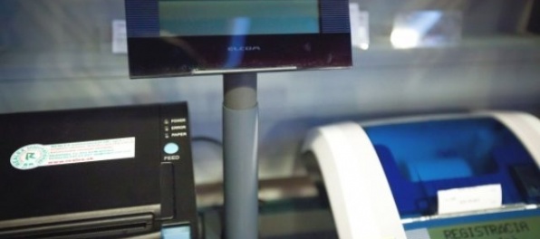 Poslanci zrušili obmedzenie počtu vydaných bločkov pre virtuálnu pokladnicu