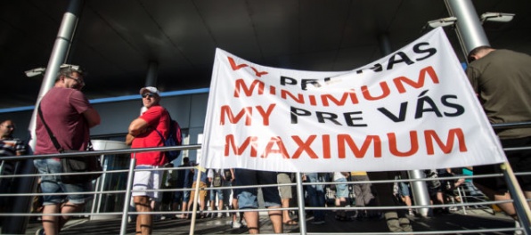 Odborári a vedenie Volkswagenu stále rokujú, ani po šiestich hodinách nedospeli k dohode