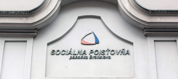 Sociálna poisťovňa plánuje prekročiť rozpočet o desiatky miliónov eur, ministerstvo žiada vysvetlenie