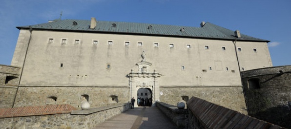 Na Slovenských hradoch môžu vystúpiť popri známych spevákoch aj začínajúci hudobníci