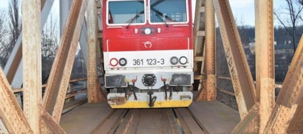 Železnice si chcú prenajať rušne za 60 miliónov, pri vyhodnotení ponúk rozhodujú tri kritériá