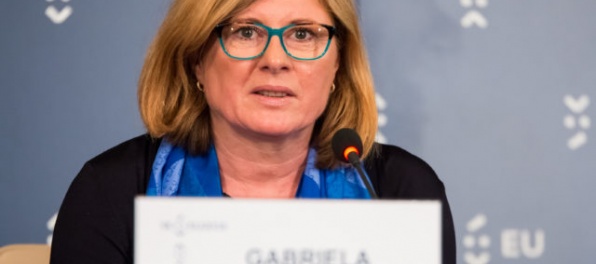 Mliečna kríza na Slovensku je zažehnaná, tvrdí ministerka Matečná