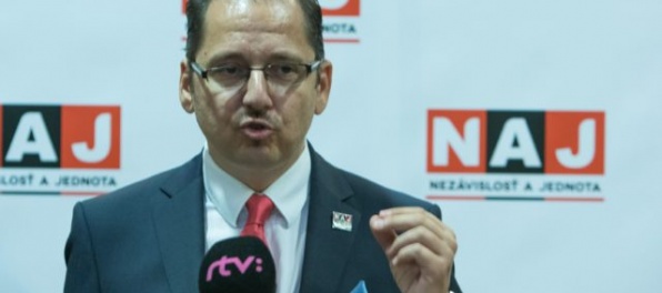 Strana NAJ chce dôchodky aspoň 550 eur aj lacné nájomné bývanie