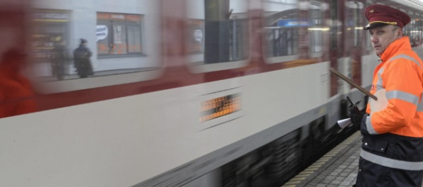 Aktualizované: OĽaNO-NOVA viní štátne železnice, že si idú draho prenajať lôžkové vozne