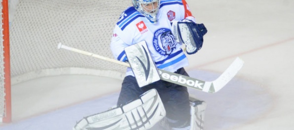 Na prvom tréningu Liberca aj brankár Ján Lašák, dianie sledoval z lavičky