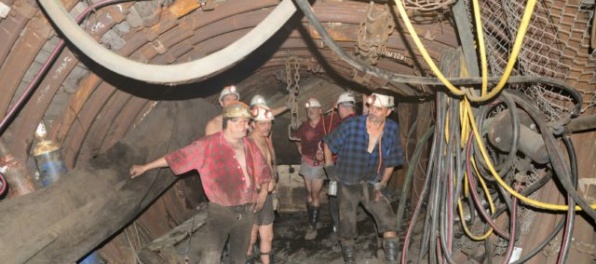 Sulík kritizuje vládu za podporu priemyslu bez budúcnosti, na dlani leží riešenie