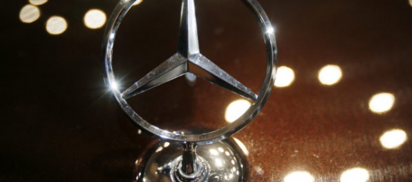 Daimler musí zlepšiť emisie dieselových motorov, preto zvoláva 3 milióny áut Mercedes-Benz