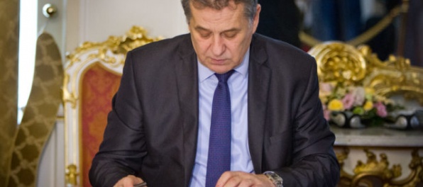 V súvislosti s Land Roverom plánujú prepojiť Bratislavu s Nitrou, pomôže nová železnica