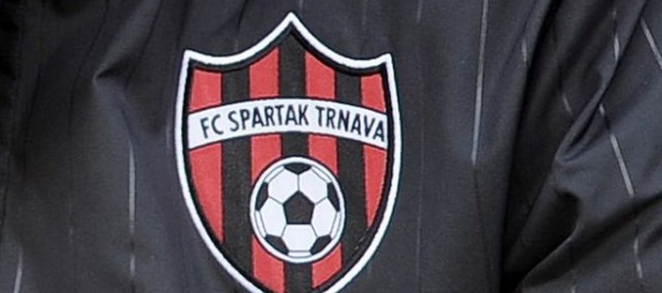 Špeciálny trest pre futbalového fanúšika Trnavy, počas zápasov mužstva sa bude hlásiť na polícii