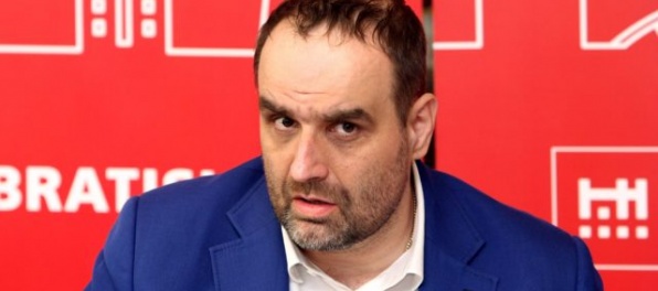 Župan Frešo skontroloval pokračujúcu rekonštrukciu na Gymnáziu Vazovova