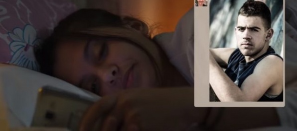 Obeťami sexuálneho vydierania sa môžu stať aj deti. Video ukazuje, ako páchatelia postupujú