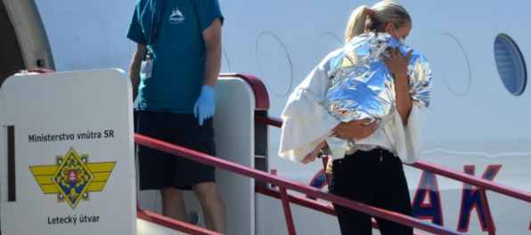 Sú známe výsledky klinických testov dievčatka, ktoré z Egypta aj s rodičmi priviezol špeciál