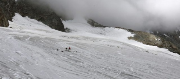 Vo švajčiarskych Alpách našli pozostatky horolezca, stratil sa pred 30 rokmi