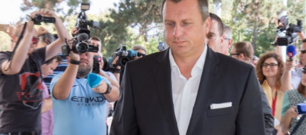 Politológ Mesežnikov považuje problémy v koalícii za vážne, Danko pripravil partnerom hlavolam