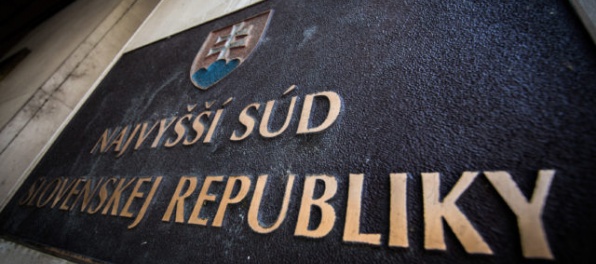 Najvyšší súd zamietol prepustenie spisovateľa spájaného so skupinou takáčovcov