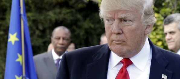 Trump chce iniciovať prešetrovanie obchodných praktík Číny