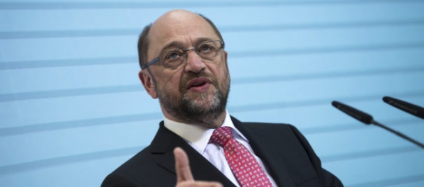 Schulz je stále presvedčený, že vo voľbách porazí Merkelovú