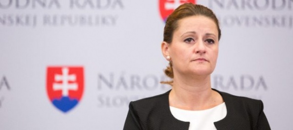 Richter nechráni záujmy maloletých detí v kauze Čistý deň, ale len svoj chrbát, tvrdí Blahová