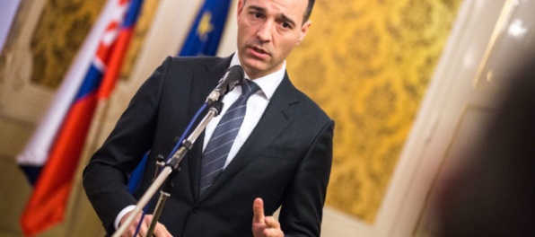 Minister zdravotníctva plánuje zmeny v ošetrovateľskej starostlivosti, dôraz kladie na prevenciu