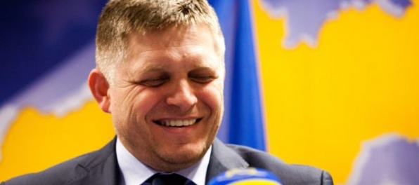 Video: Fico nazval Sulíka dobrodruhom a amatérom. Nepovalí vlastnú vládu, tak ako to urobil on