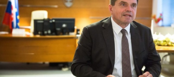 Prezident Kiska dostal do rúk Plavčanovu demisiu, ministrom školstva bude do konca augusta