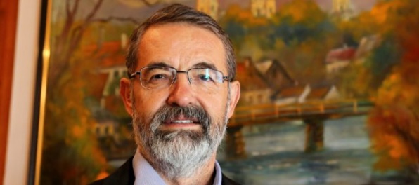 Smerom-SD deklarovaná podpora Lunterovi v župných voľbách môže podľa Saktora nahrať Kotlebovi