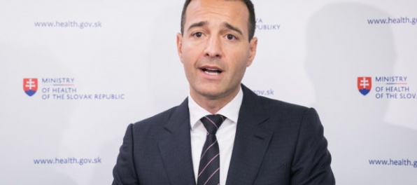 Minister Drucker odmieta tvrdenie, že zbytočne sprísnil podmienky čerpania eurofondov