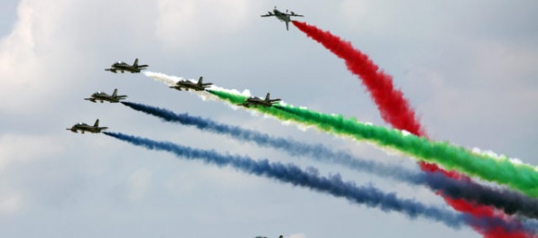 Prvý deň Medzinárodných leteckých dní sa tešil veľkému záujmu