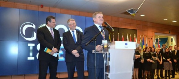 Smer-SD, Most-Híd a SNS sa spojili v Nitrianskom kraji a za župana podporia Belicu