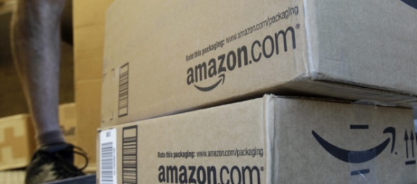Zákazníčka Amazonu našla v balíku stratený zásnubný prsteň