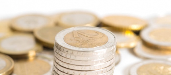 Dolár posilnil oproti jenu, rast amerického sektora služieb sa zrýchlil