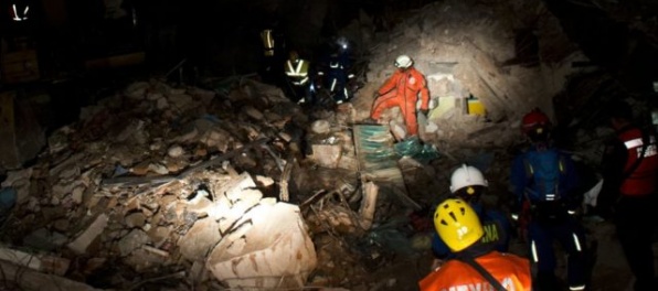 Počet obetí zemetrasenia v Mexiku stúpa, záchranné operácie stále prebiehajú