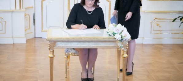 Ministerka Lubyová sa pokúsi zohnať peniaze na testovanie piatakov