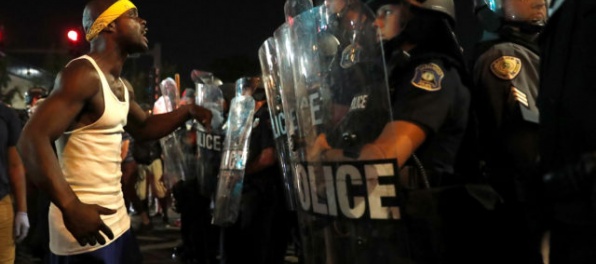 Video: V St. Louis pokračujú protesty Afroameričanov, U2 aj Ed Sheeran tu zrušili koncert