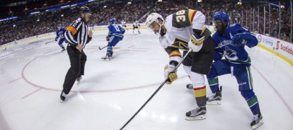 Nováčik Vegas Golden Knights v príprave na novú sezónu NHL deviatimi gólmi zničil „kosatky“