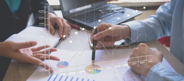 Európska únia vyzýva Čínu, aby svoju ekonomiku otvorila zahraničným investíciám Európska únia vyzýva Čínu, aby svoju ekonomiku otvorila zahraničným investíciám