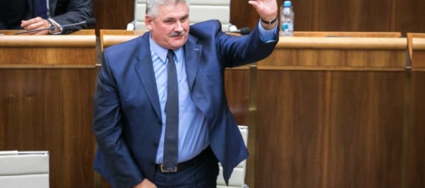 Dlhodobo nezamestnaných je najmenej za 20 rokov, Richter chváli aktívnu politiku trhu práce