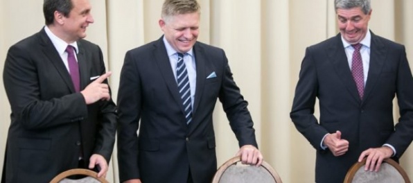 Fico, Danko a Bugár sa stretli a médiá o tom neinformovali
