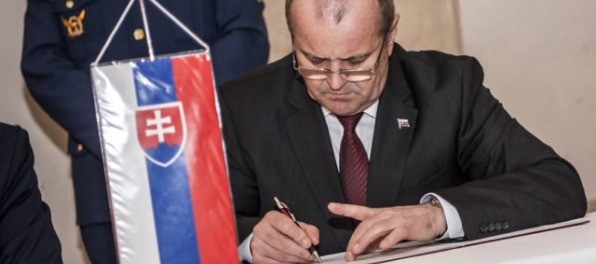 Minister Gajdoš podľa SaS postavil občanov Slovenska pred frustrujúcu dilemu