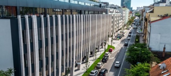V BLUMENTAL OFFICES komfortne zaparkuje takmer 110 cyklistov dochádzajúcich do práce