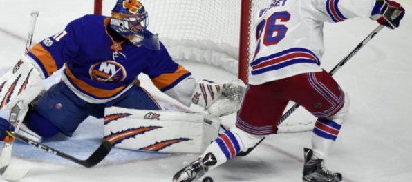 Video: Skvelý Halák prispel k triumfu Islanders nad Rangers v NHL, tréner Weight ho pochválil