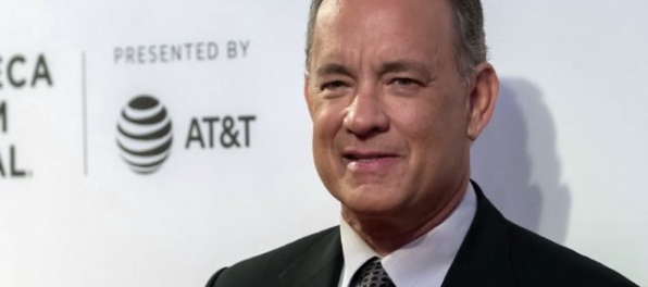 Tom Hanks si zahrá v adaptácii románu Muž menom Ove