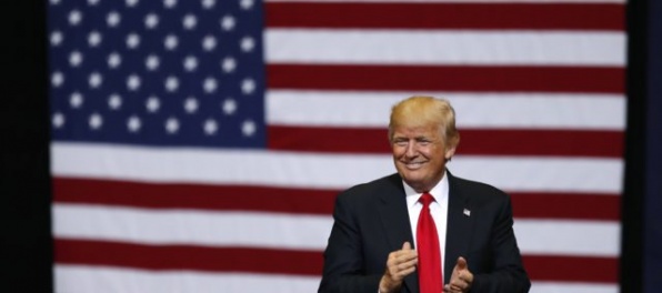 Trump sľubuje najrozsiahlejšie zníženie daní v histórii, do krajiny chce vrátiť pracovné miesta